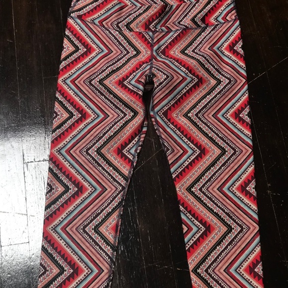Fabletics print leggings - Picture 2 of 4